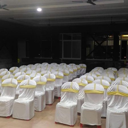 The Southgate Business Hotel Thiruvananthapuram ภายนอก รูปภาพ